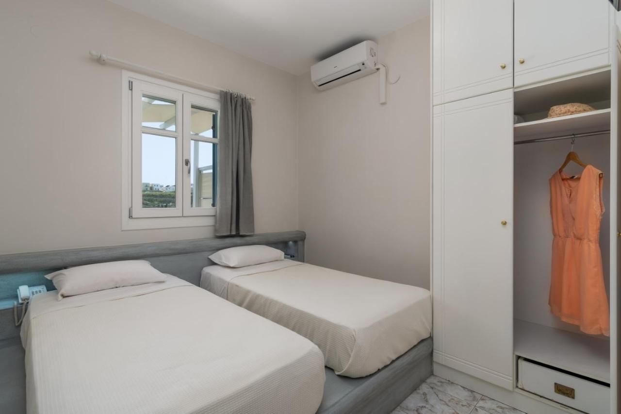 Vira Vivere Houses Plaka  Buitenkant foto